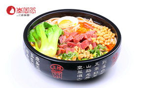 秦吉公老碗面加盟指南 加盟流程与费用详解